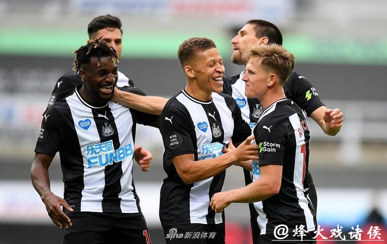 英超-凯恩梅开二度 热刺2-2憾平纽卡斯尔